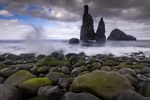 Volcanic rock formations, Ilheus da Rib rock needle
