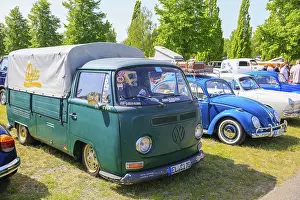 Volkswagen VW Transporter T2 Bulli platform lorry