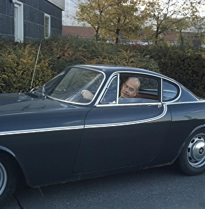 Volvo P1800. A sports car manufactured by Volvo Cars wtih production start 1961 and ending 1973