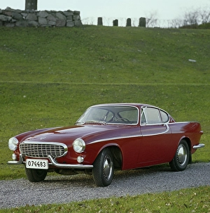 Volvo P1800. A sports car manufactured by Volvo Cars wtih production start 1961 and ending 1973