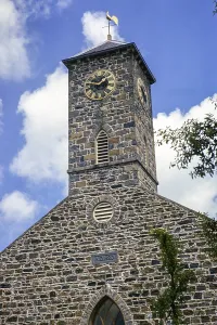 Detail von Kirchturmuhr und Wetterfahne, Sark, Guernsey, Kanalinseln, Grossbritannien, Juni 1974, Europe