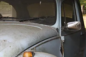 VW Beetle barn find