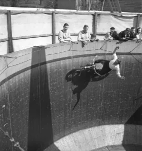 Wall of death 1949. The wall of death