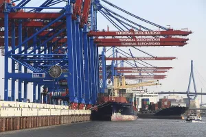 Waltershofer Hafen, HHLA Container Terminal Burchardkai
