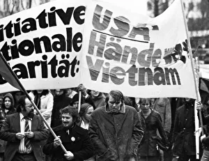 Against the war in Vietnam, supporters of the peace movement demonstrated in Essen