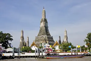 Framed Print : Wat Arun, Temple of Dawn, Bangkok, Thailand, Asia Framed Print : Wat Arun, Temple of Dawn, Bangkok, Thailand, Asia