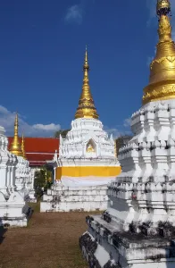 Wat Chedi Sao or The Monastery of Twenty Chedis is famed for its 20 whitewashed chedis
