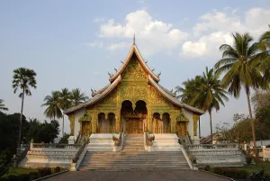 Wat Ho Pha Bang Royal Buddhist Temple
