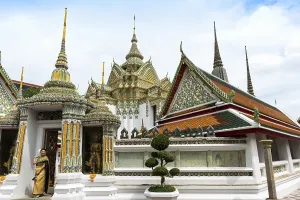 Wat Pho (Temple of the Reclining Buddha)