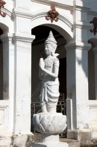 Wat Souvannakhiri (Wat Khili)