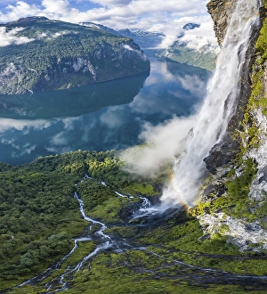 Waterfall Gjerdefossen, at Ornesvingen viewpoint