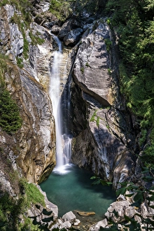 Category Mountain Landscapes Prints: Waterfall in the Groppenstein Gorge