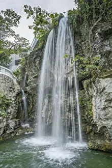Waterfall in Hong Kong Park, Cotton Street