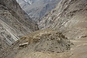 Way to nako, himachal pradesh, india, asia