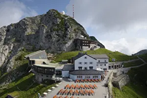 Wendelstein (1838 m), summit and Wendelsteinhaus