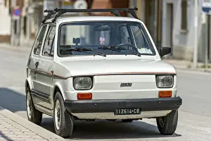 White FIAT 126, Staff 4, 650, oldtimer