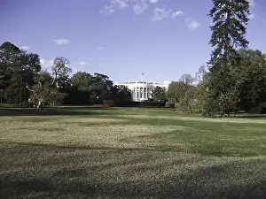 The white house with the park