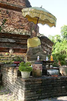 Wiang Tha Khan, located 16km south of Chiang Mai in rural Sanpatong District