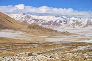 Winter landscape of the Pamir Plateau
