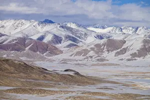 Winter landscape of the Pamir Plateau