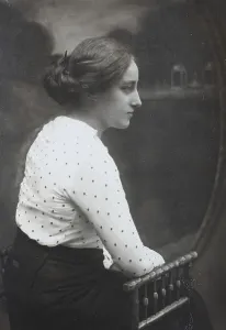 Woman, visit format, Carte de Visite