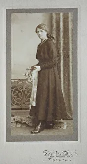 Woman, visiting format, Carte de Visite