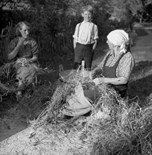 Women farmers, approx. 1945 to 1955
