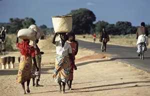 Women with payloads, Salima, Malawi