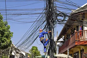 Category Historic EN Prints: Work on the communication network of Luang Prabang