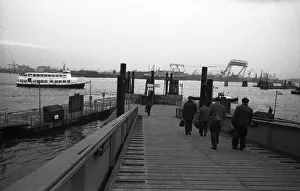 Work at the Port of Hamburg and Howaldtswerke Hamburg