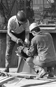 Work at the Port of Hamburg and Howaldtswerke Hamburg