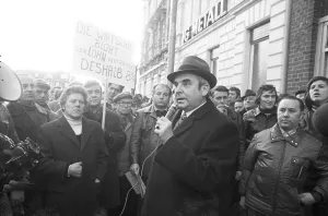 Workers of the Duesseldorf metal industry demonstrated on 11