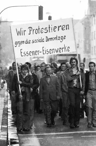 Workers of the Essen ironworks demonstrated against the reduction of social benefits after a works meeting in Essen