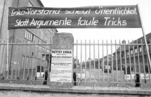 Workers and their works council reacted to the management's intention to stop work at Enka AG in Kassel in 1982
