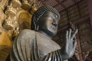 World largest bronze buddha statue in the Todai-ji temple in Nara