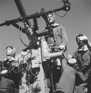 During World war II. The war ship Sverige during navy exercises at sea. Detail of the crew at the anti-aircraft cannon on the port side of the ship. Sweden june 1940. Kristoffersson ref 141